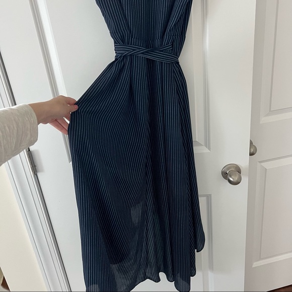 MOVING SALE! Lulus pin striped wrap dress hi low - Picture 8 of 8